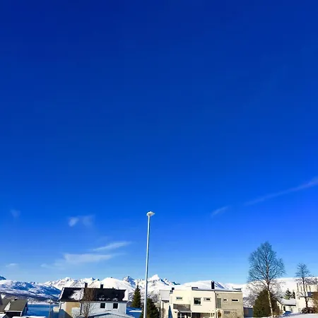 Villaer Modern Luxplace With Northern Light View Tromsø