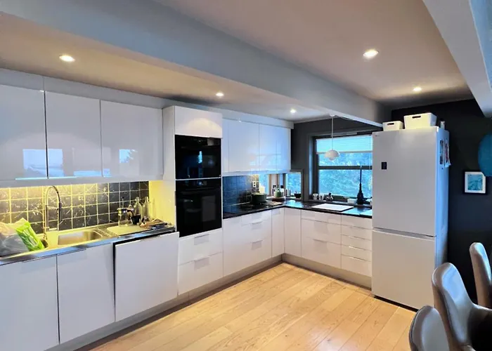 Comfy, Modern Place With View Villa Tromsø